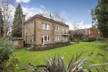 Avenue Road, NW8 NW8 6BU