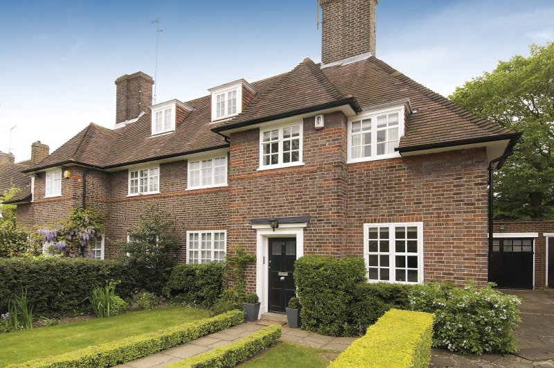 Wildwood Road,Hampstead Garden Suburb | Apartments,Houses for sale