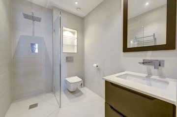2 bedroom, 2 bathroom Apartment NW11 8NL