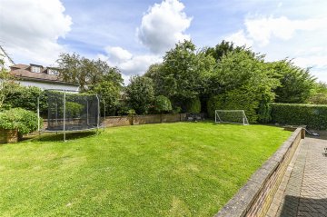 CROOKED USAGE, FINCHLEY, N3 N3 3HD