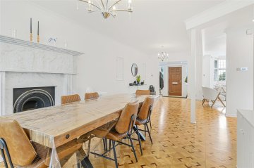CROOKED USAGE, FINCHLEY, N3 N3 3HD