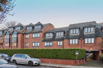 BEECHCROFT AVENUE, GOLDERS GREEN, NW11 NW11 8BL