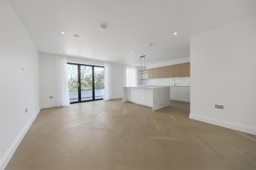 BEECHCROFT AVENUE, GOLDERS GREEN, NW11 NW11 8BJ