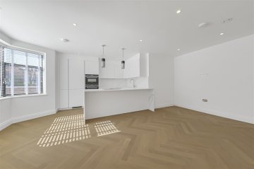 BEECHCROFT AVENUE, GOLDERS GREEN, NW11 NW11 8BJ