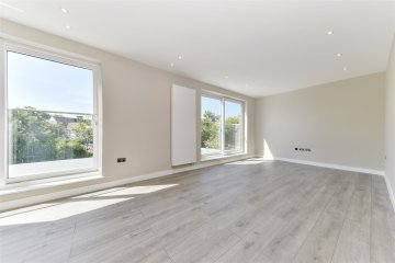 THE RIDGEWAY, GOLDERS GREEN, NW11 NW11 8PG THE RIDGEWAY, GOLDERS GREEN, NW11 NW11 8PG