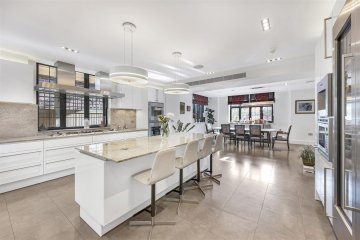 WELLGARTH ROAD, HAMPSTEAD GARDEN SURBURB, NW11 NW11 7HS