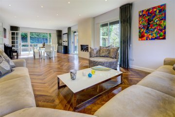 West Heath Avenue, NW11 NW11 7QP