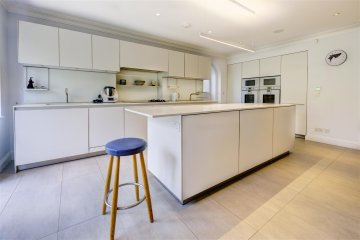 Kingsley Way, N2 N2 0EN