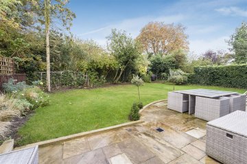 HAMPSTEAD WAY, HAMPSTEAD GARDEN SUBURB, NW11 NW11 7LS