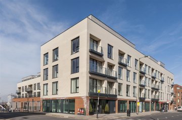 FINCHLEY ROAD, GOLDERS GREEN, NW11 NW11 8BN