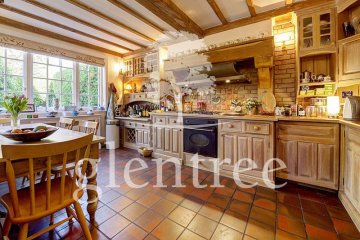 Hampstead Way, NW11 NW11 7YA