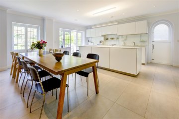 Kingsley Way, N2 N2 0EN