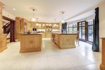 Redington Road, NW3 NW3 7RP