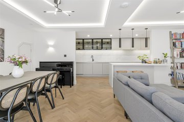 THE LUXLEY, GOLDERS GREEN, NW11 NW11 8QD