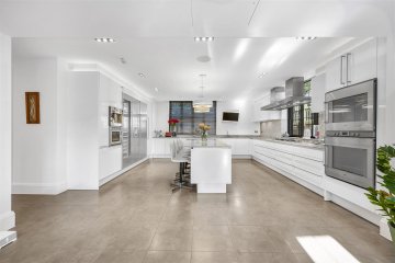 WELLGARTH ROAD, HAMPSTEAD GARDEN SURBURB, NW11 NW11 7HS