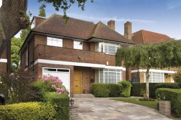 SPENCER DRIVE, HAMPSTEAD GARDEN SUBURB, N2 N2 0QT