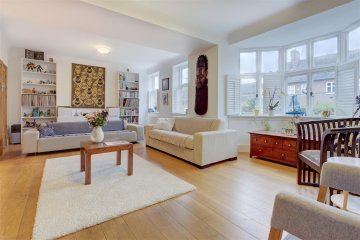 Rotherwick Road, NW11 NW11 7DB