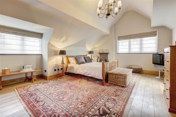 Redington Road, NW3 NW3 7RP