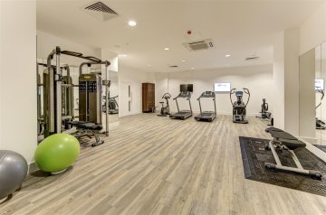 FINCHLEY ROAD, GOLDERS GREEN, NW11 NW11 8DN